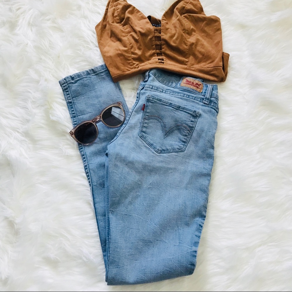 Levi’s 524 skinny women jeans size 3M